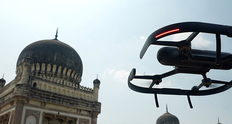 Leica Geosystems | Leica BLK2FLY outdoor mobile scanning of buildings for heritage & preservation.